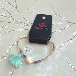 ❄️ Paparazzi | Bracelet with Mint Tassel Beach Bohemian
